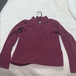 North face fleece pull over